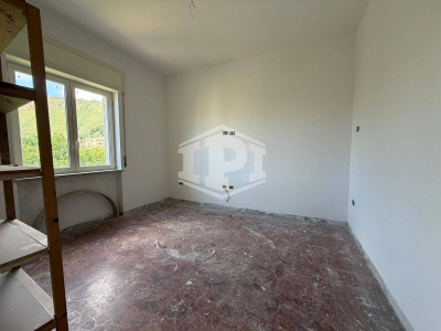 Trilocale in Via Filippo Bottazzi 38, Napoli (NA)