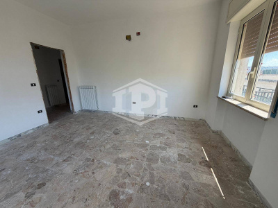 Trilocale in Via Filippo Bottazzi 38, Napoli (NA)