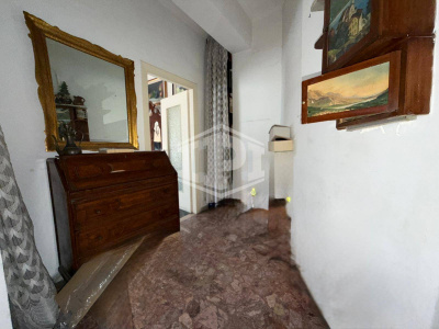 5 vani in Via Filippo Bottazzi 38, Napoli (NA)