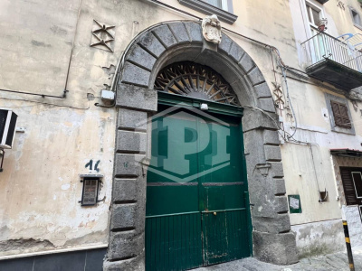 Trilocale in Vico dei Venti 16, Napoli (NA)