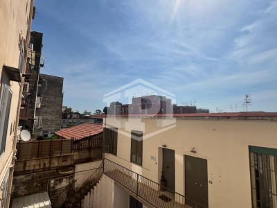 Trilocale in Vico dei Venti 16, Napoli (NA)