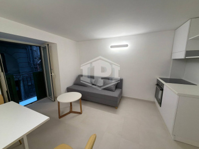 Bilocale arredato in Via G. Nicotera 92, Napoli (NA)