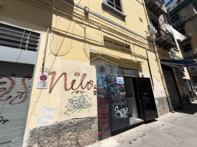 Locale commerciale, Via Padre Luigi Tosti 28