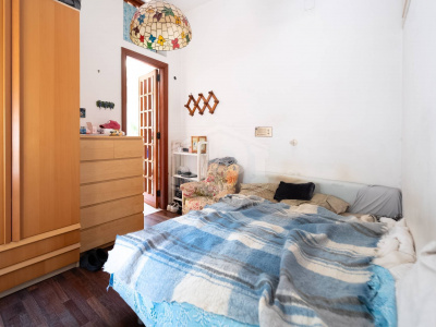 7 vani in Via A. Falcone 332, Napoli (NA)
