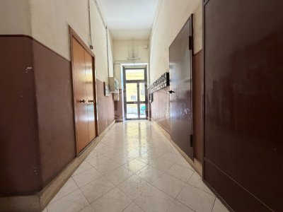 Bilocale in Via Cesare Battisti 24, Torre del Greco (NA)