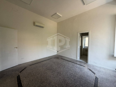 Ufficio in Riviera di Chiaia 256, Napoli (NA)