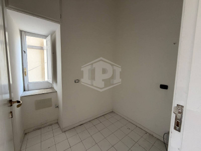Ufficio in Riviera di Chiaia 256, Napoli (NA)