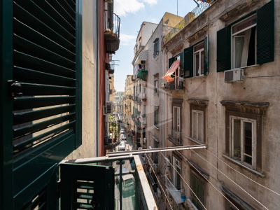 5 Vani in Via S. Caterina da Siena 73 , Napoli (NA)