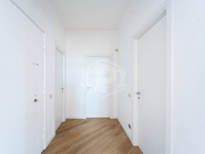Trilocale con Terrazzo in Via M. Kerbaker 86, Napoli (NA)