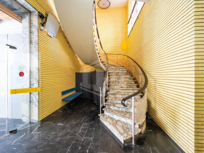 Trilocale con Terrazzo in Via M. Kerbaker 86, Napoli (NA)