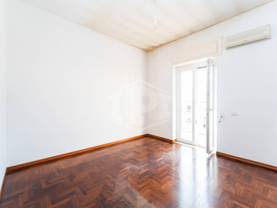 Trilocale in Via F. Solimena 155, Napoli (NA)