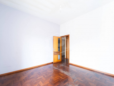 Trilocale in Via F. Solimena 155, Napoli (NA)
