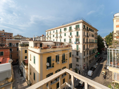 Trilocale in Via F. Solimena 155, Napoli (NA)
