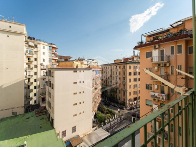 Trilocale in Via F. Solimena 155, Napoli (NA)