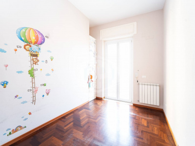 Trilocale in Via F. Solimena 155, Napoli (NA)