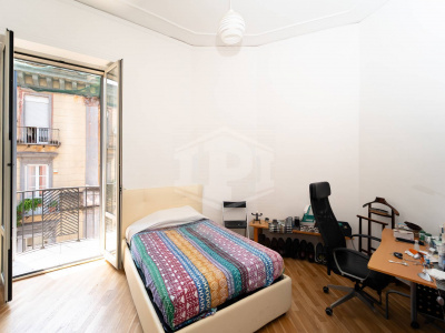 Nuda Proprietà con Terrazzo in Via T. Tasso 175, Napoli (NA)