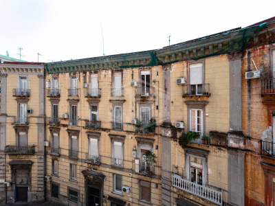 Nuda Proprietà con Terrazzo in Via T. Tasso 175, Napoli (NA)