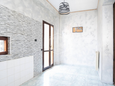 Trilocale in Via Cappuccini 25, Crispano (NA)