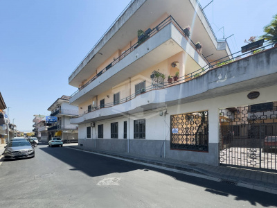 Trilocale in Via Cappuccini 25, Crispano (NA)