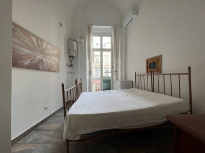 Ampio Bilocale in Via dei Pellegrini 11, Napoli (NA)