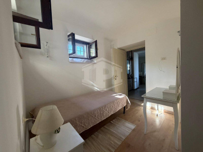 Ampio Bilocale in Piazzetta Santo Stefano al Vomero, Napoli (NA)