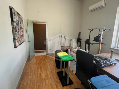 Ufficio in Via S. Maria del Pianto 88, Napoli (NA)