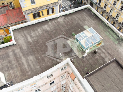 Ampio Bilocale con terrazzo in Corso Umberto I 22, Napoli (NA)