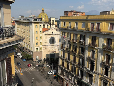 Ampio Bilocale con terrazzo in Corso Umberto I 22, Napoli (NA)
