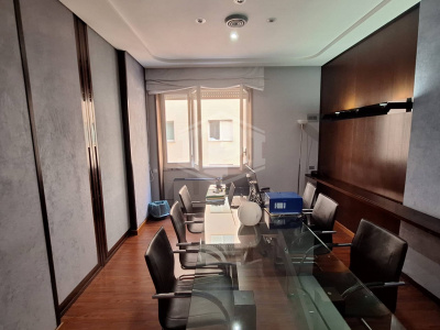 Ampio Ufficio in Via Ponte di Tappia 47, Napoli (NA)