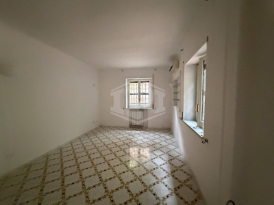 Trilocale in Via Posillipo "Villa Ruffo", Napoli (NA)
