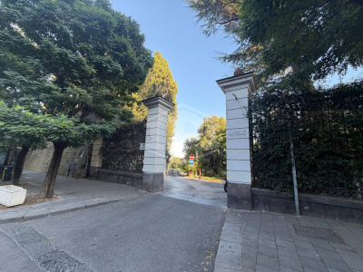 Trilocale in Via Posillipo "Villa Ruffo", Napoli (NA)