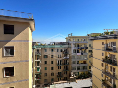 Ampio Trilocale in Via G. Santacroce 25, Napoli (NA)