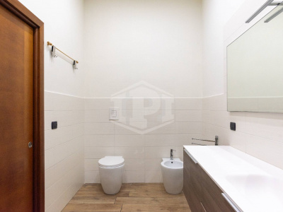 Trilocale in Via Rua Catalana 33, Napoli (NA)