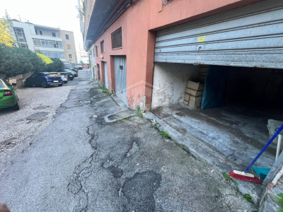 Box in Via A. Manzoni 69, Napoli (NA)