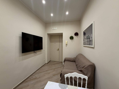 Piccolo Bilocale in Via Padre Ludovico da Casoria 11, Napoli (NA)