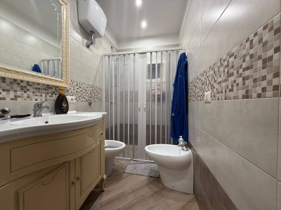 Piccolo Bilocale in Via Padre Ludovico da Casoria 11, Napoli (NA)