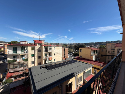 Bilocale con Terrazzo in Via Terracina 357, Napoli (NA)