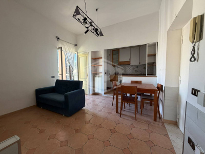 Bilocale con Terrazzo in Via Terracina 357, Napoli (NA)