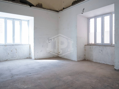 Edificio Cielo-Terra in Via dei Molini Idraulici 8, Torre Annunziata (NA)