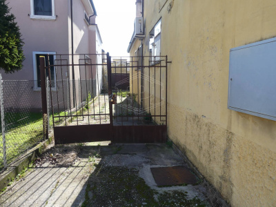 Edificio da ristrutturare Cadoneghe (PD)