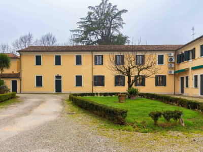 Uffici in locazione Fiesso (Ve)
