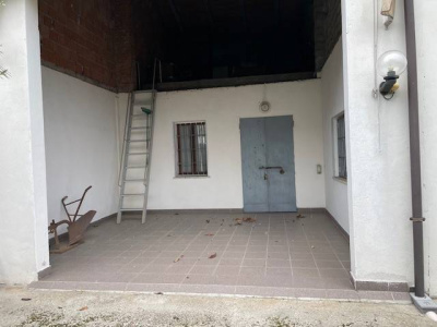 Annesso rustico con terreno agricolo Vigonza (PD)