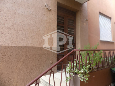 Appartamento di 180 mq  con giardino privato