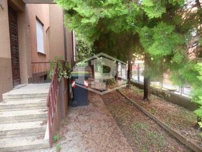 Appartamento di 180 mq  con giardino privato