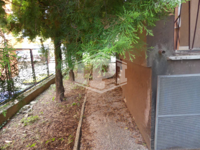 Appartamento di 180 mq  con giardino privato