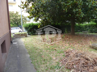 Appartamento di 180 mq  con giardino privato