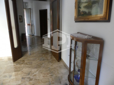 Appartamento di 180 mq  con giardino privato
