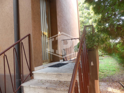 Appartamento di 180 mq  con giardino privato