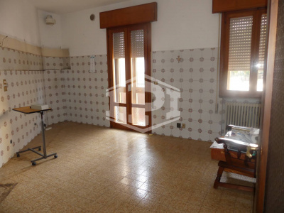 Appartamento di 180 mq  con giardino privato