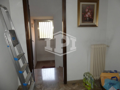 Appartamento di 180 mq  con giardino privato